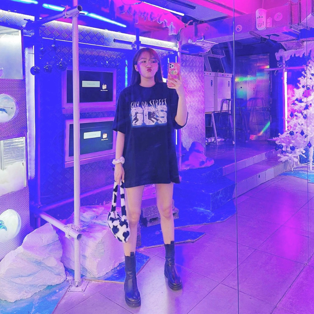 Áo Thun Eyes Cat Tee