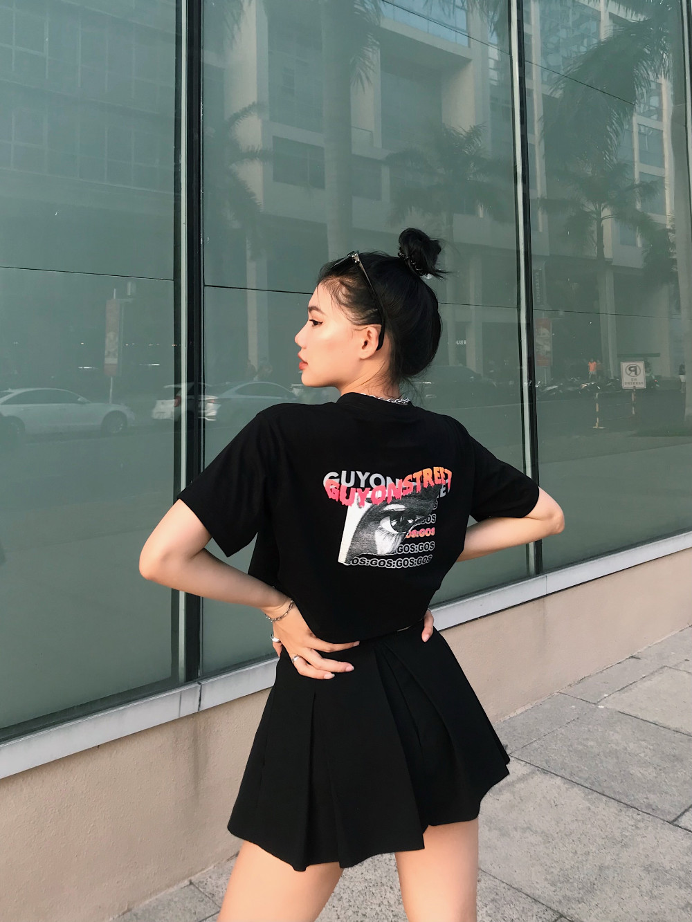 Áo Croptop Eyes Tee